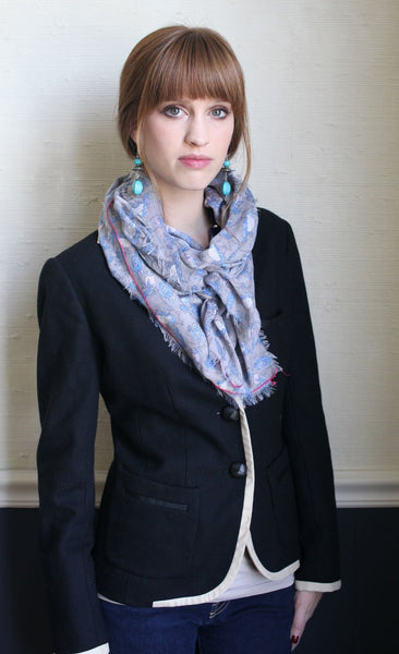 Anika Dali Women's Gabby Blue Birds Square Scarf