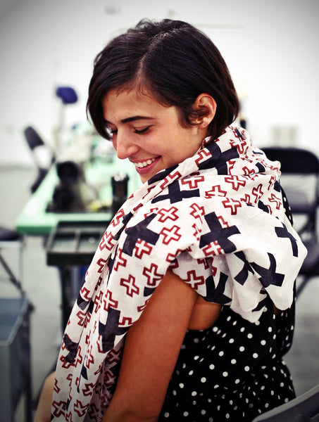 Anika Dali Women's Cross Pattern Rugged Natural Cotton Fashion Scarf / Shawl / Wrap