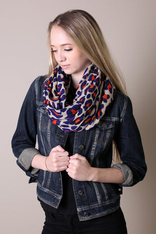 omen's Lucia Leopard Animal Print Infinity Circle Loop Scarf